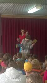 Obecní knihovna v Petřvaldě - knihovna, kde jste doma!