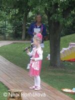 * Z DĚNÍ VE MĚSTĚ