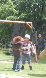 * Z DĚNÍ VE MĚSTĚ